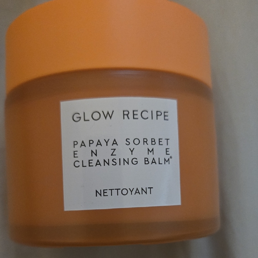 Glow Recipe Orange Cleanser & Exfoliant